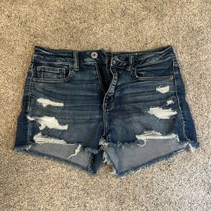 American eagle ripped jean shorts size 8